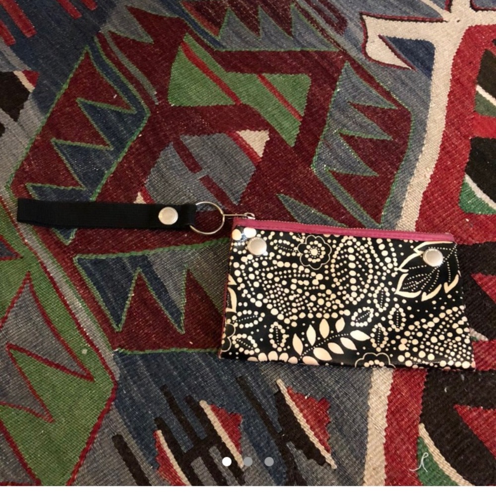 Aeropostale wallet
